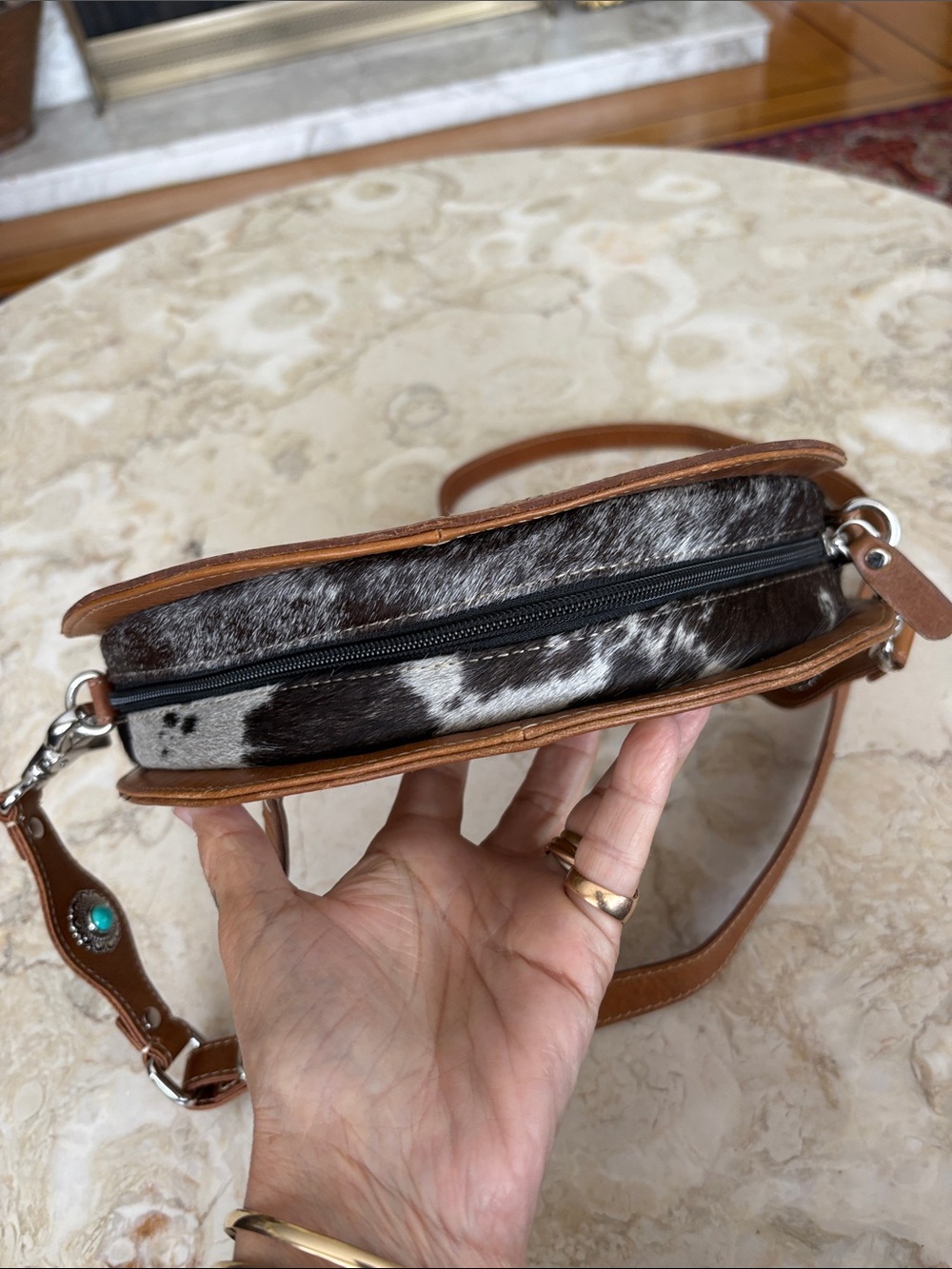Myra Prairie Dreams Handtooled Round Leather Bag - As New - Boho - Picture 10 of 16